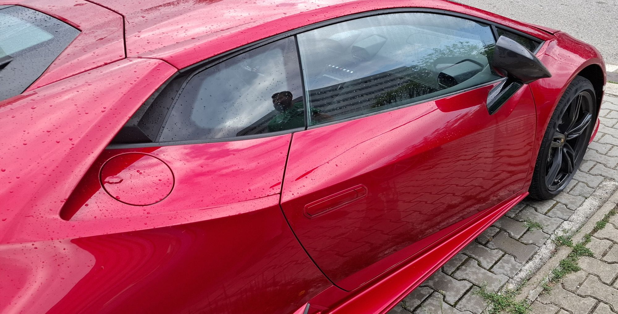 Boční profil Lamborghini Huracán EVO